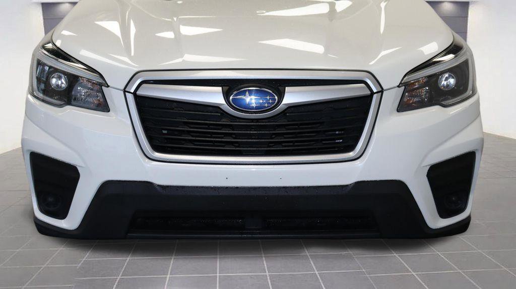 Used 2021 Subaru Forester AWD/4WD image 12