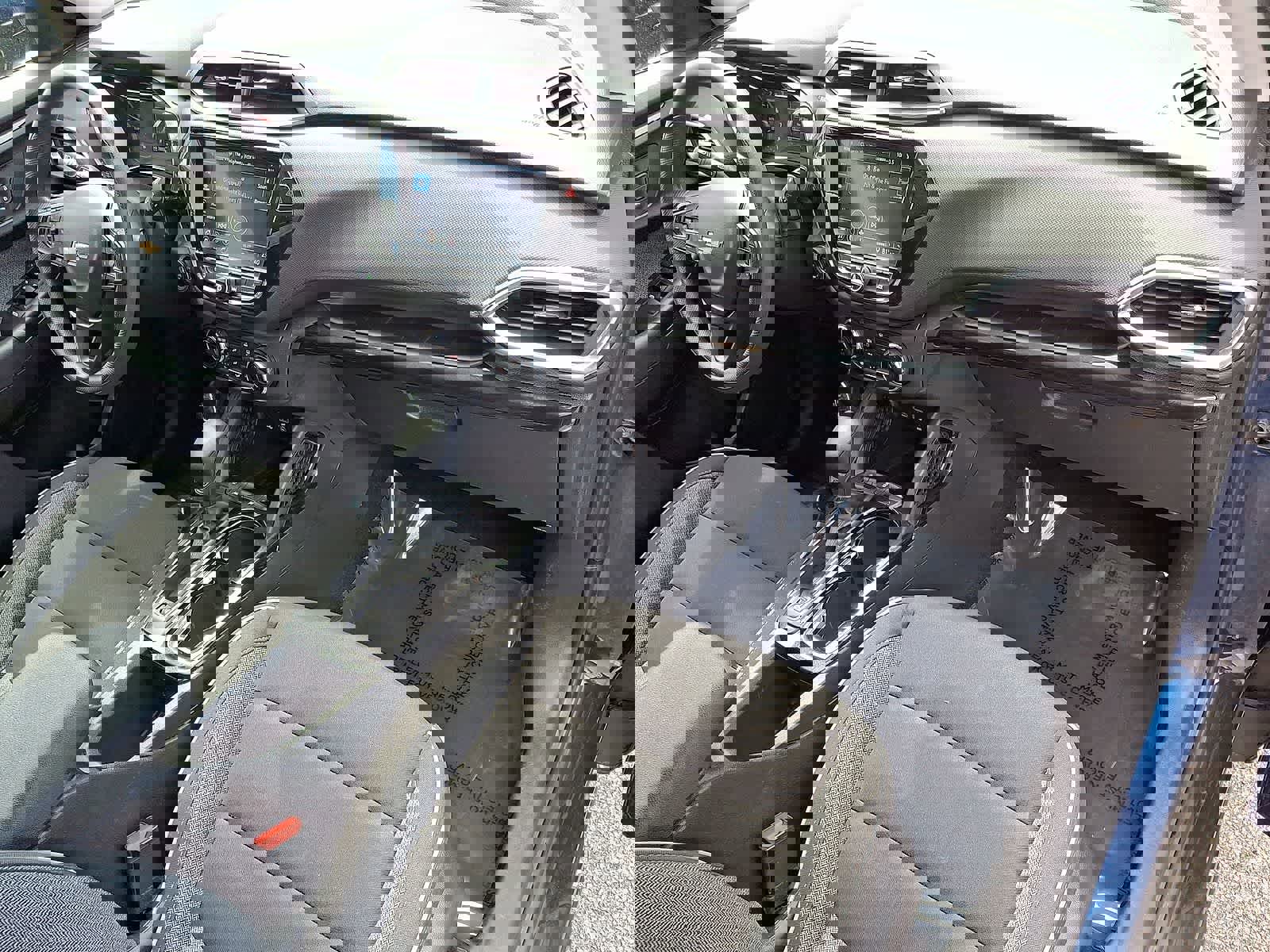 Certified 2022 Chevrolet TrailBlazer LT w/ Convenience Package AWD/4WD image 32