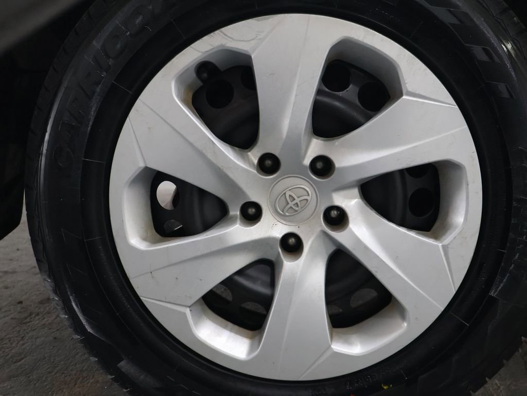 Used 2019 Toyota RAV4 LE w/ All Weather Liner Package AWD/4WD image 30