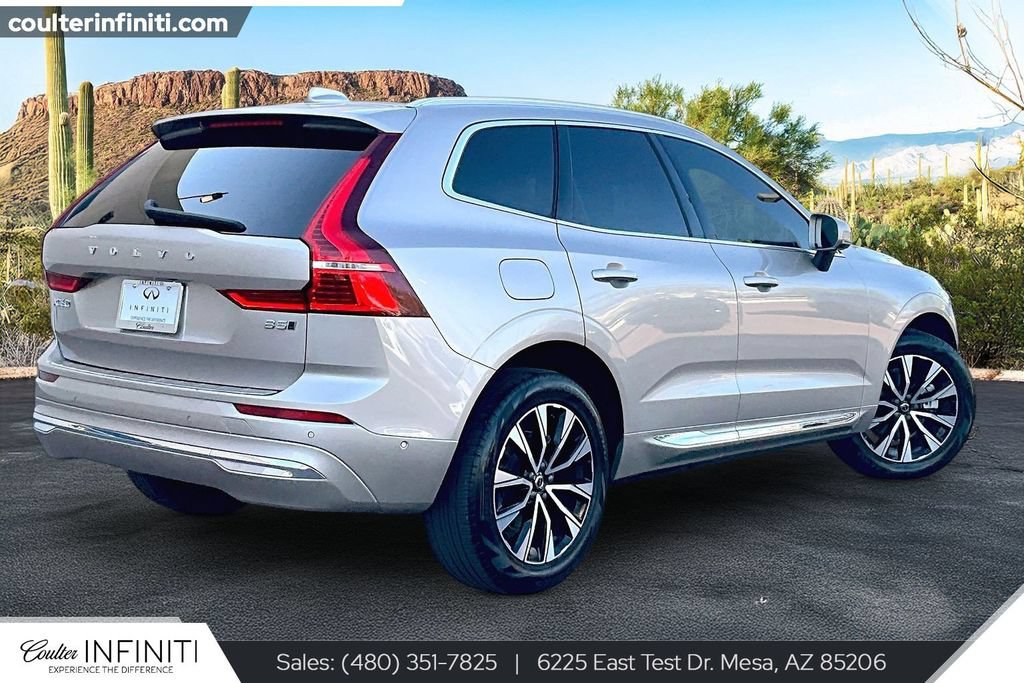 Used 2023 Volvo XC60 B5 Plus AWD/4WD image 2