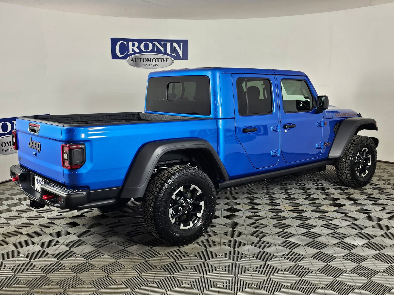 New 2026 Jeep Gladiator Rubicon w/ Safety Group AWD/4WD image 5