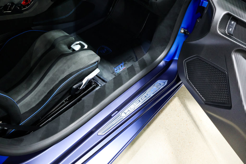 Used 2023 Lamborghini Huracan STO RWD image 60