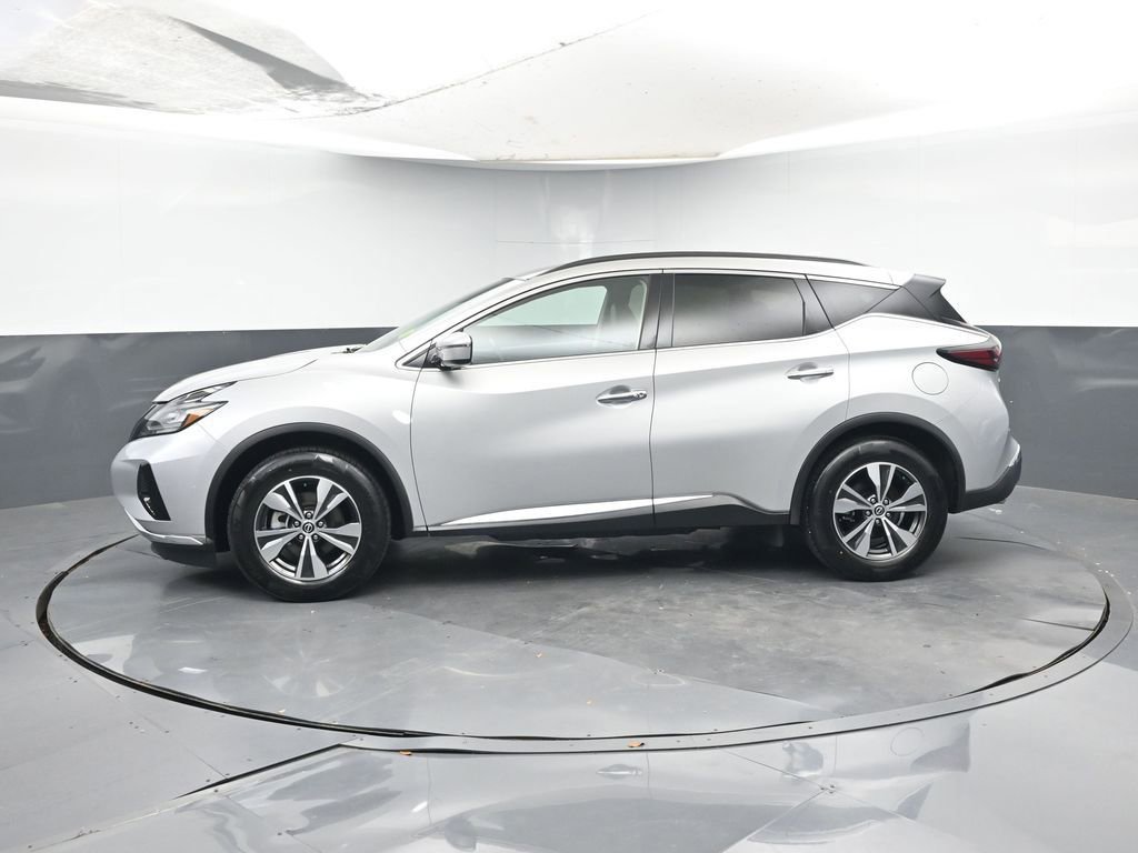Used 2023 Nissan Murano SV image 2