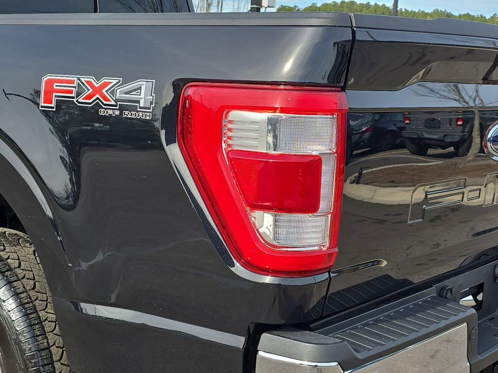 Used 2023 Ford F150 Lariat w/ Max Trailer Tow Package image 34