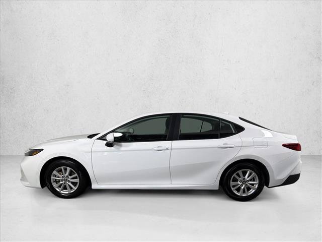 Used 2025 Toyota Camry LE FWD image 6