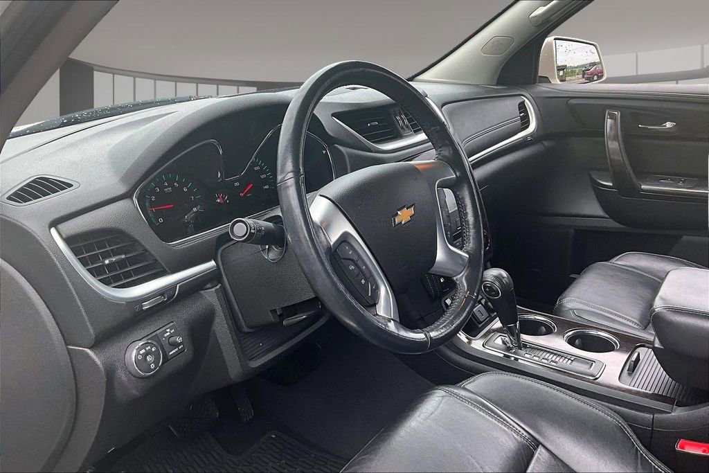 Used 2015 Chevrolet Traverse LTZ FWD image 13