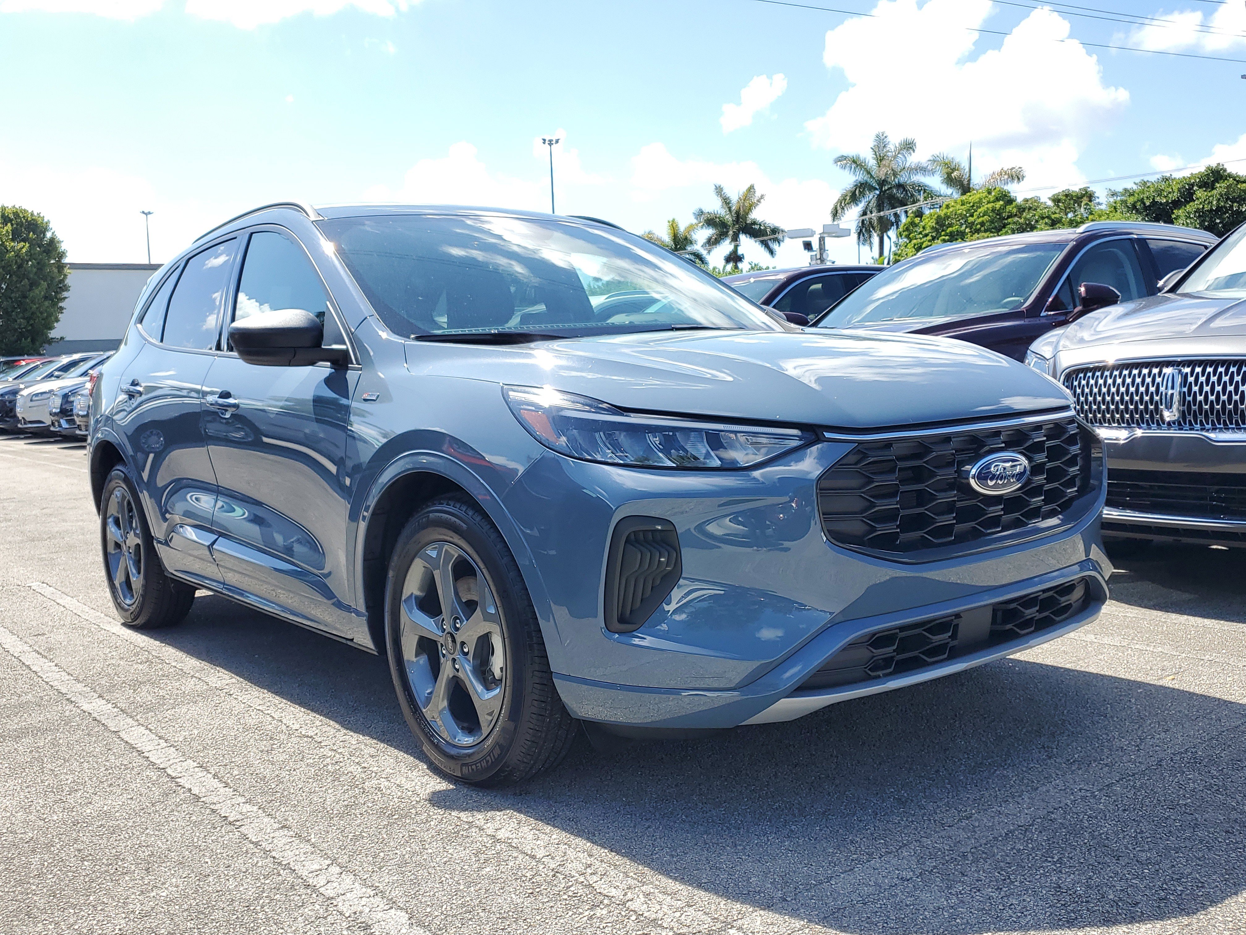 Used 2023 Ford Escape ST-Line w/ Equipment Group 301A image 26