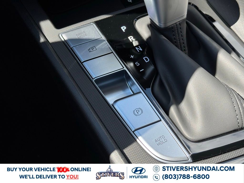 Certified 2025 Hyundai Elantra Limited image 37