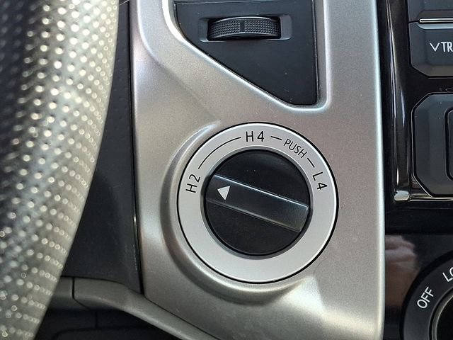 Used 2013 Toyota Tacoma 4x4 Double Cab w/ Limited Pkg image 20