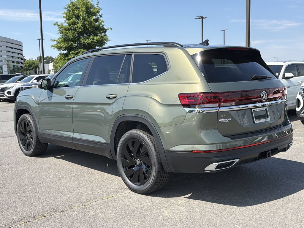 New 2026 Volkswagen Atlas SE FWD image 3