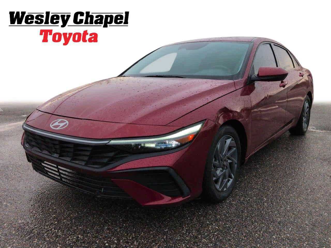 Used 2024 Hyundai Elantra Blue FWD image 1