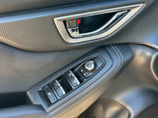 Used 2019 Subaru Forester Premium AWD/4WD image 18