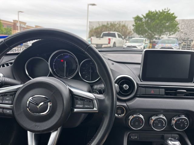 Used 2017 MAZDA MX-5 Miata RF Grand Touring image 10