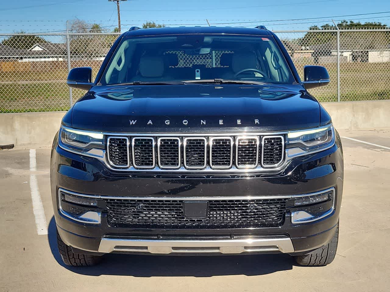 Used 2024 Jeep Wagoneer Series III AWD/4WD image 14