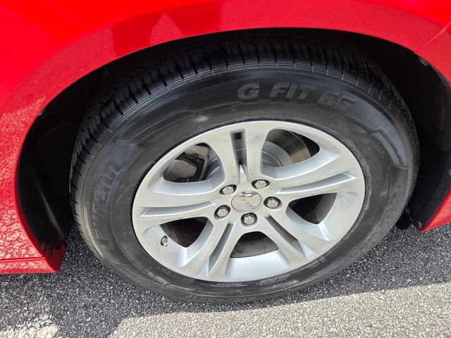 Used 2022 Dodge Charger SXT w/ Leather Interior Group RWD image 11