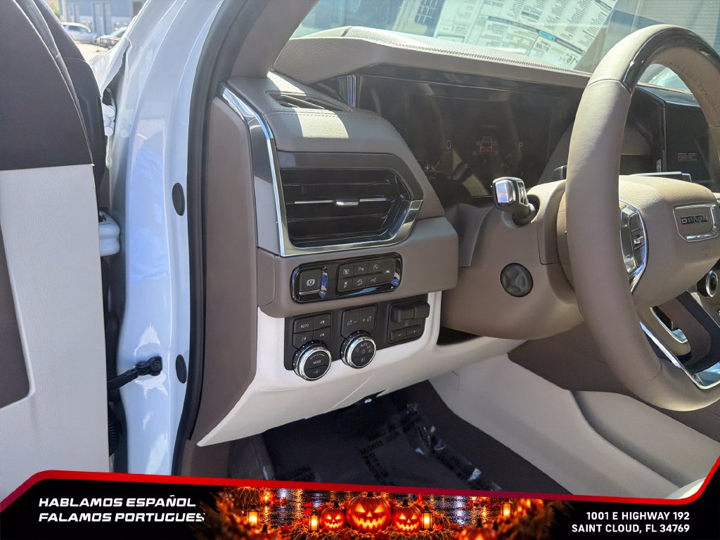 New 2026 GMC Yukon XL Denali w/ Denali Reserve Package AWD/4WD image 18