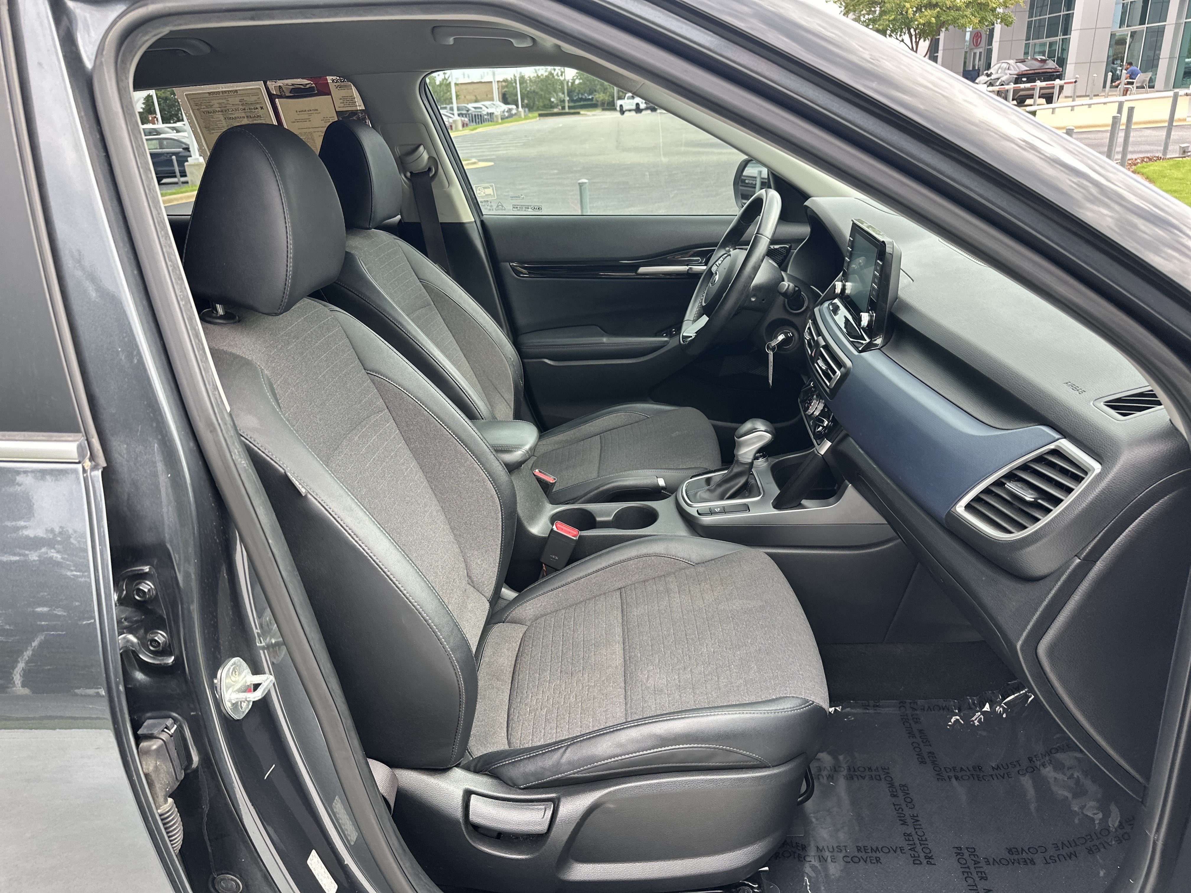 Used 2021 Kia Seltos S FWD image 33