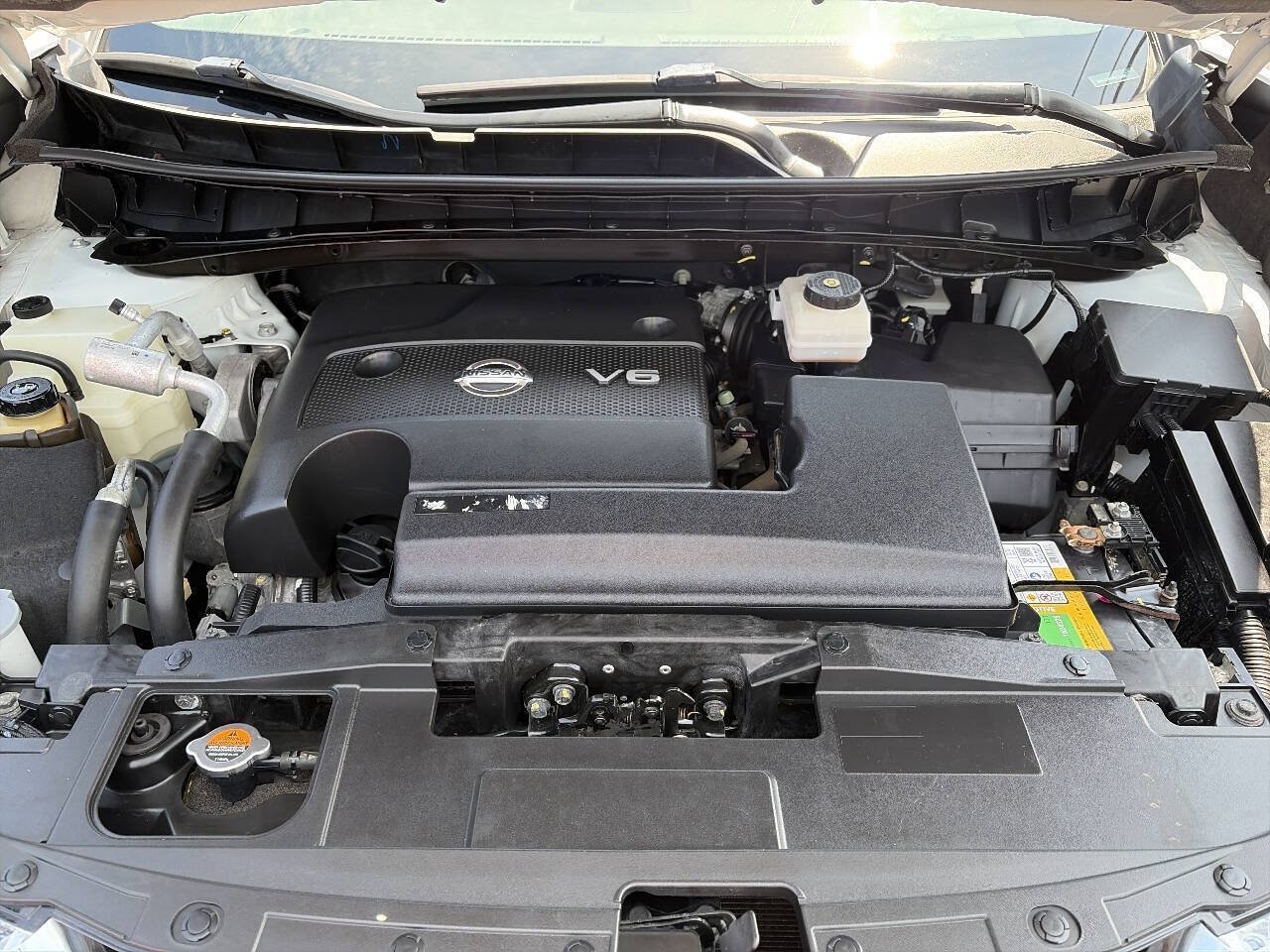 Used 2015 Nissan Murano Platinum w/ Platinum Technology Package AWD/4WD image 17