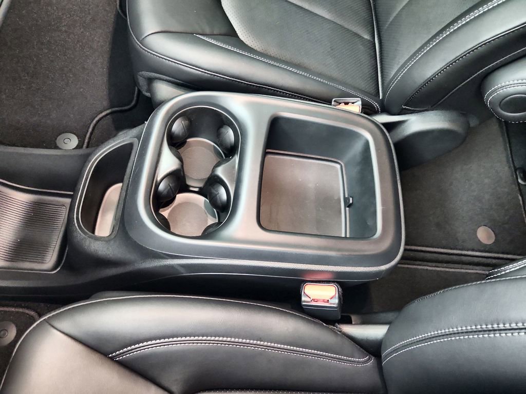 New 2026 Chrysler Pacifica Select AWD/4WD image 29