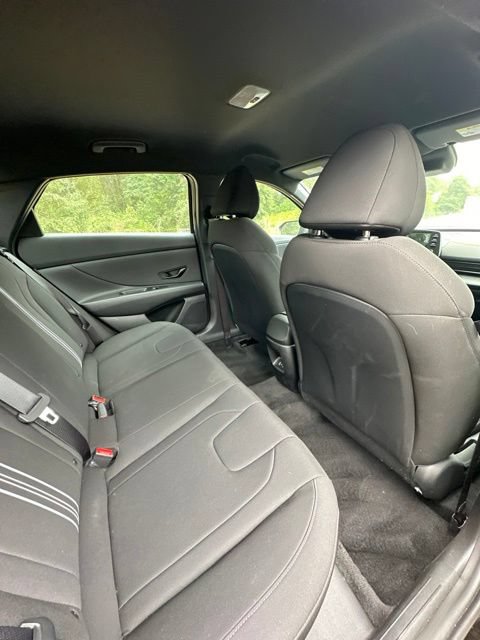 Certified 2025 Hyundai Elantra Sport FWD image 21