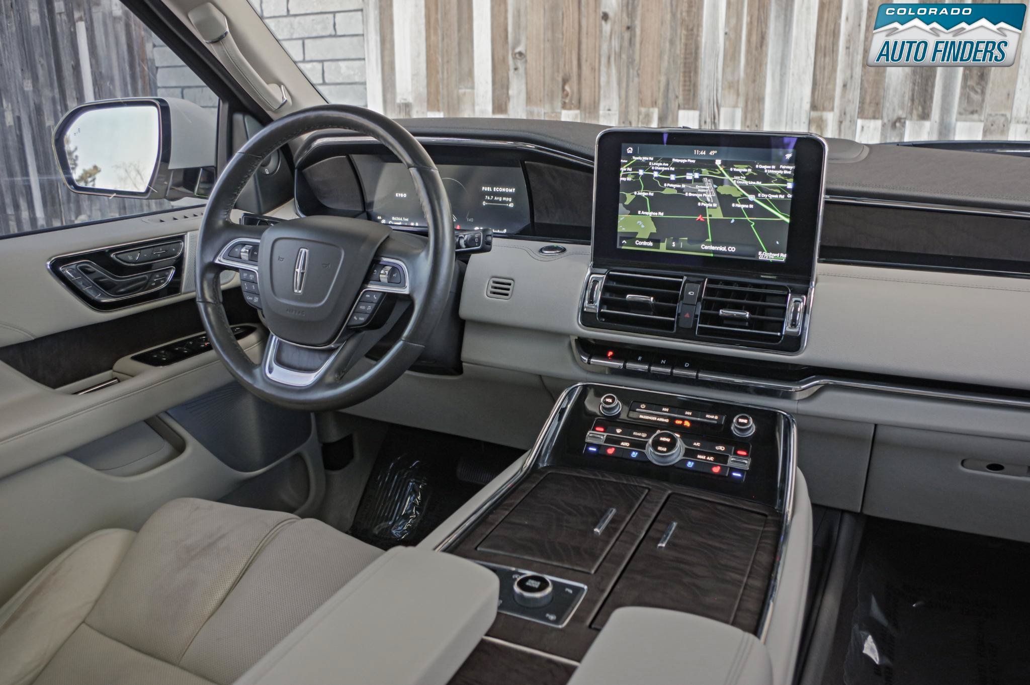 Used 2020 Lincoln Navigator Reserve w/ Equipment Group 208A Reserve AWD/4WD image 16