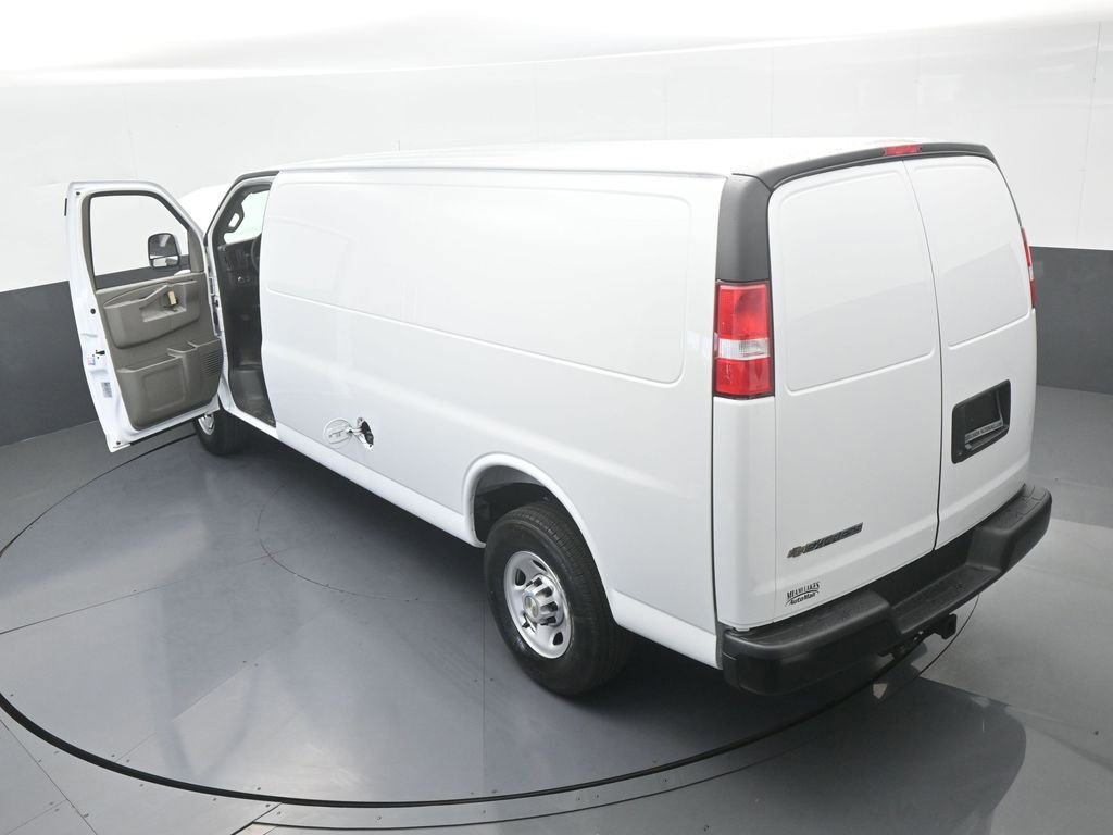 New 2026 Chevrolet Express 2500 Extended w/ Driver Convenience Package RWD image 64