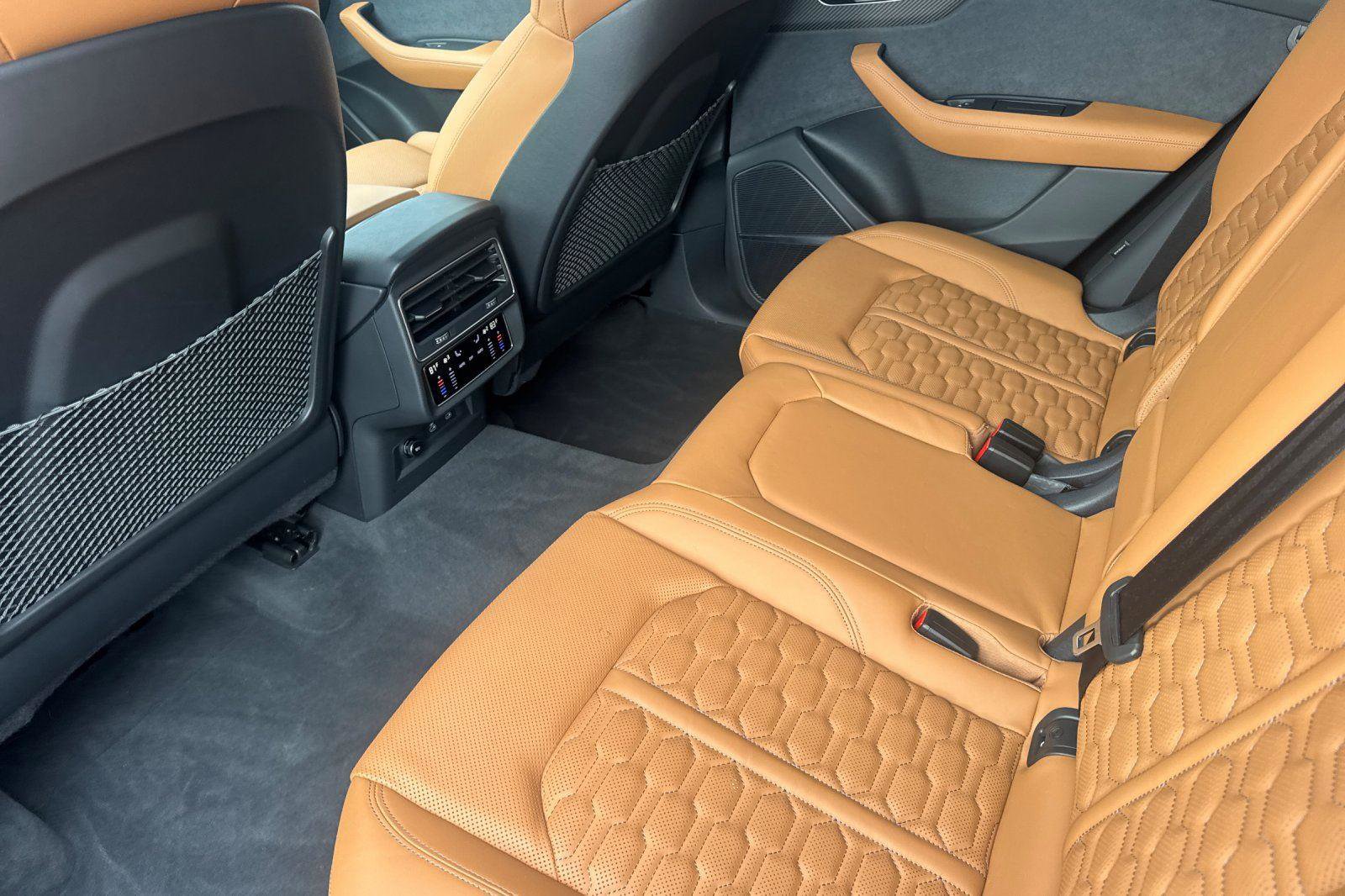 Used 2023 Audi RS Q8 w/ Black Optic Package image 11