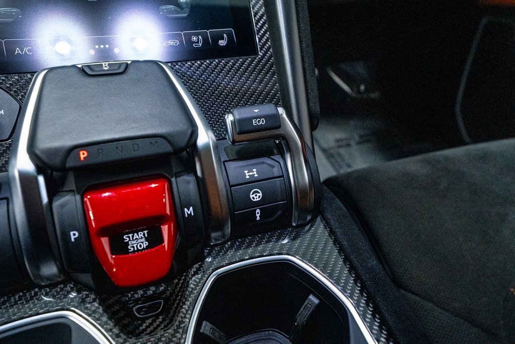 Used 2023 Lamborghini Urus Performante image 57