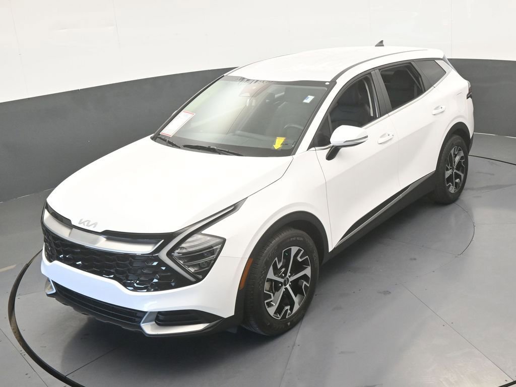 Used 2025 Kia Sportage EX image 49