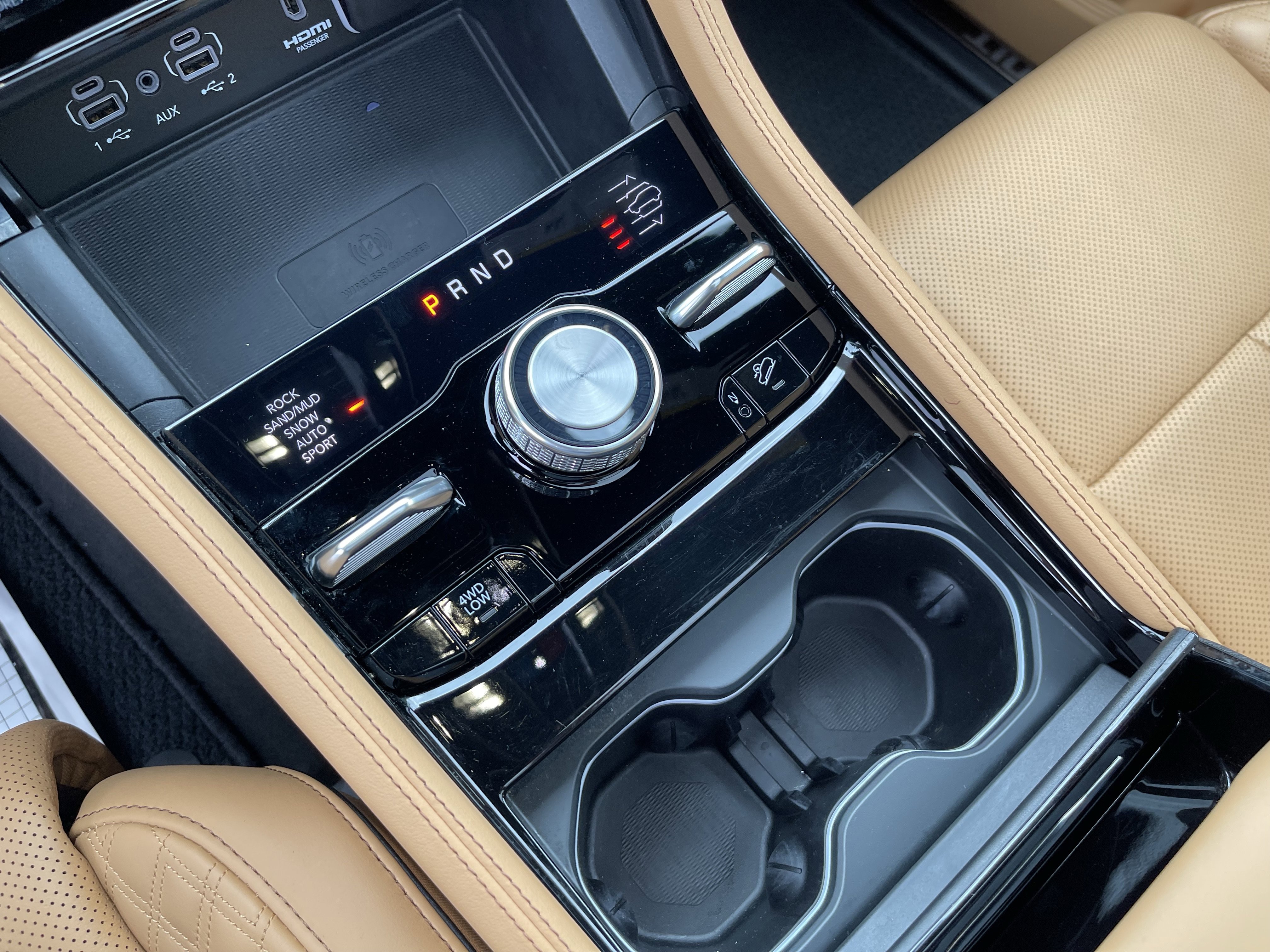 Used 2025 Jeep Grand Cherokee L Summit image 13