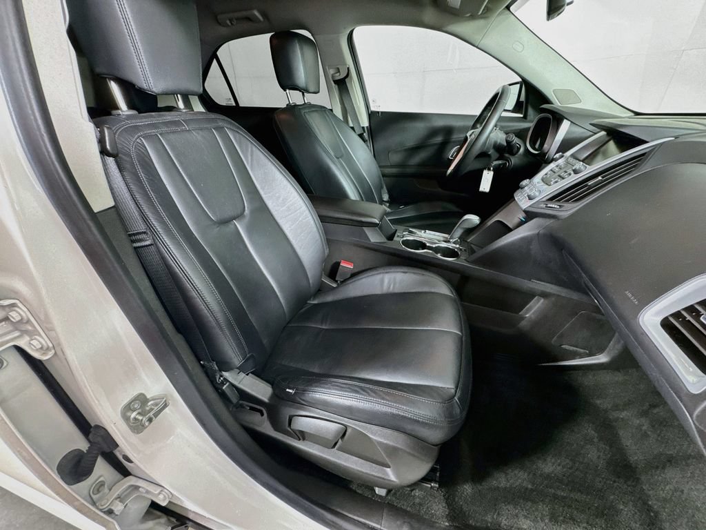 Used 2015 Chevrolet Equinox LT w/ Driver Convenience Package FWD image 32