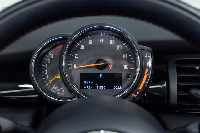 Used 2020 MINI Cooper S w/ Driver Assistance Package FWD image 2