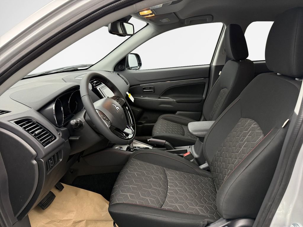 New 2026 Mitsubishi Outlander Sport LE image 12
