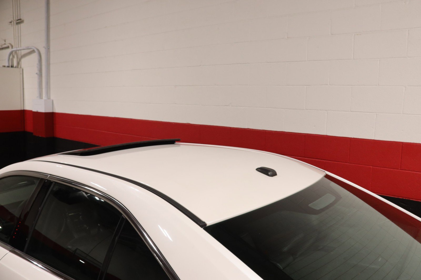 Used 2013 Ford Taurus SHO image 26