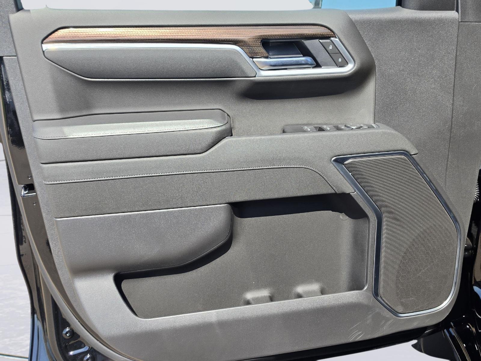 New 2026 Chevrolet Silverado 1500 LT AWD/4WD image 16