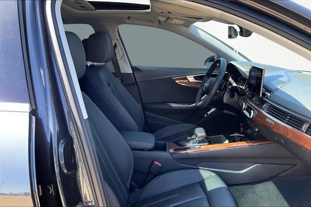 Used 2023 Audi A4 2.0T Premium w/ Convenience Package image 7