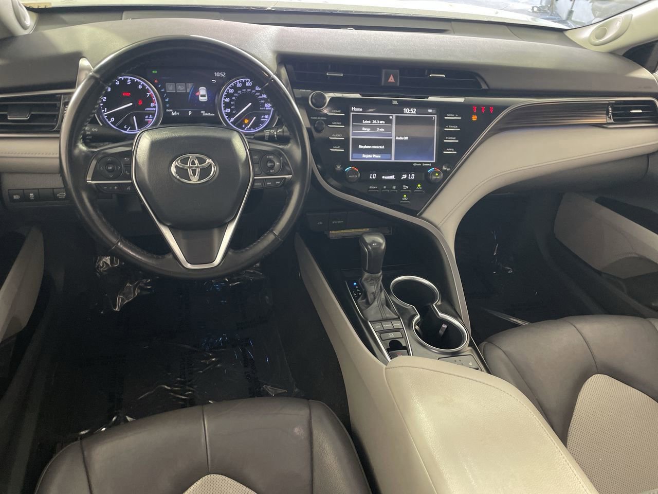 Used 2020 Toyota Camry XLE w/ Protection Package (Q2) image 21