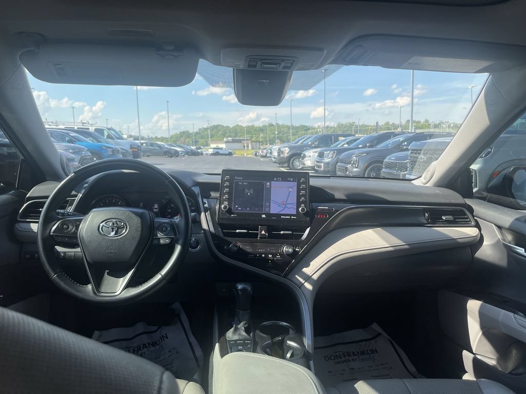 Used 2021 Toyota Camry XSE w/ Navigation Package FWD image 10