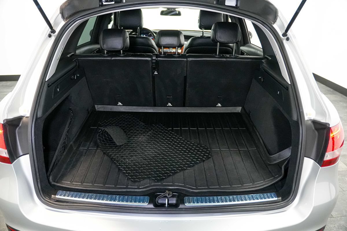 Used 2017 Mercedes-Benz GLC 300 image 26