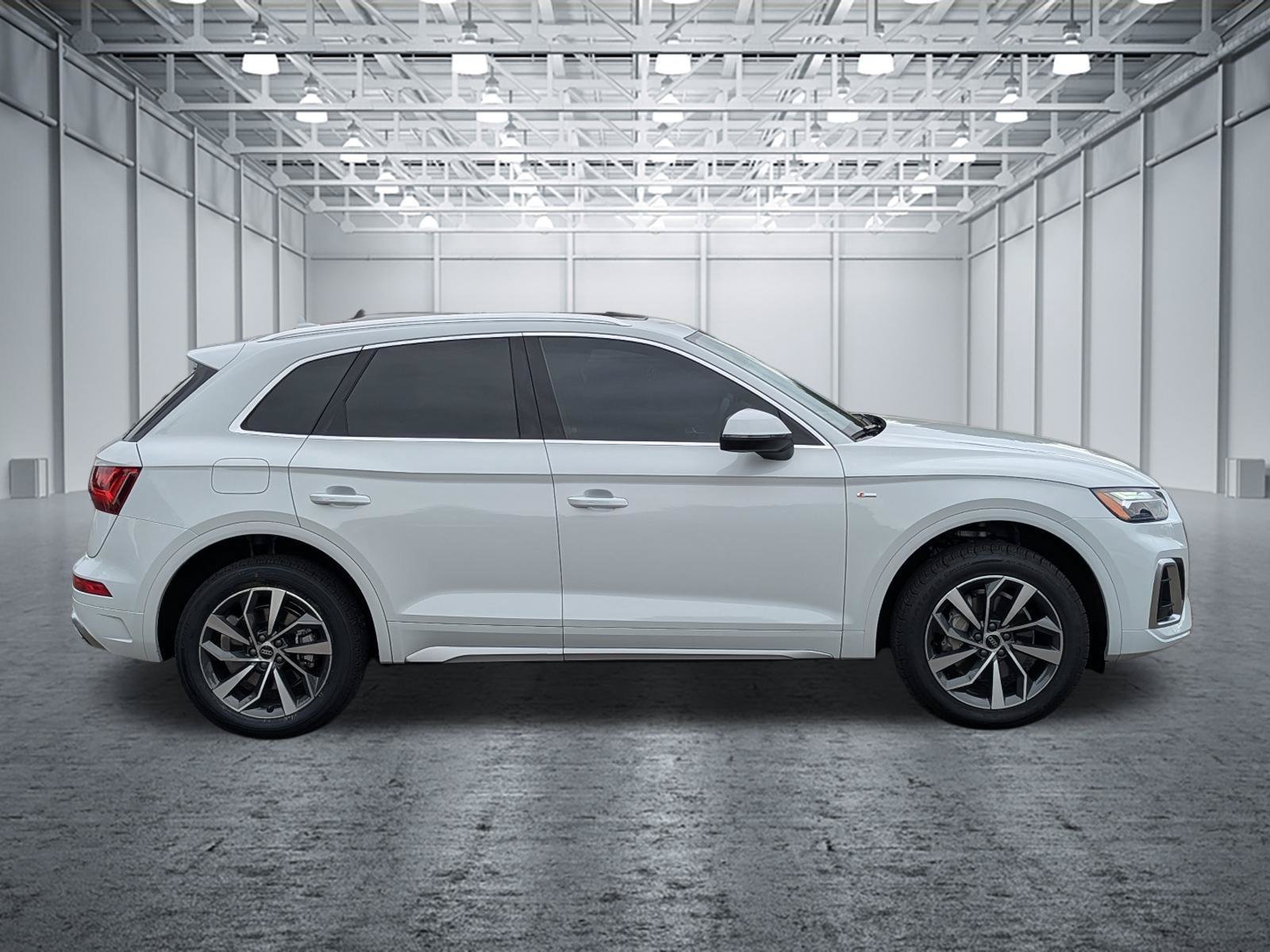 Used 2023 Audi Q5 2.0T Premium w/ Convenience Package AWD/4WD image 6