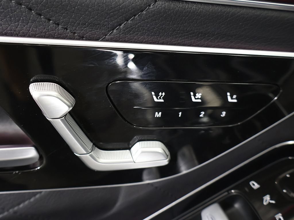 Used 2021 Mercedes-Benz S 580 4MATIC Sedan w/ AMG Line image 43
