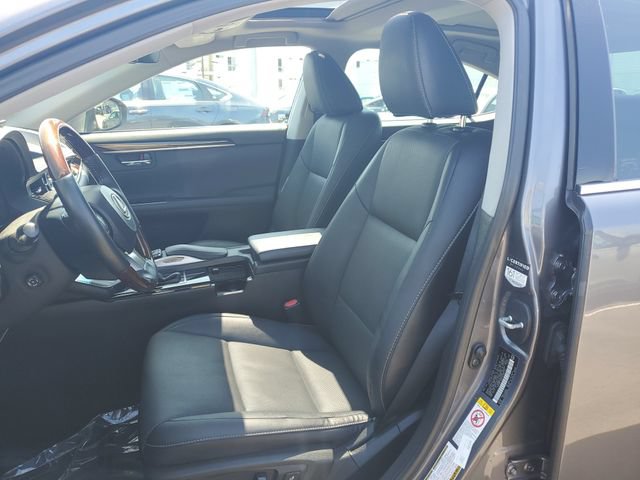 Used 2017 Lexus ES 350 w/ Navigation System Package FWD image 17