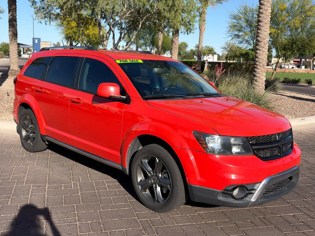Used 2018 Dodge Journey Crossroad w/ Popular Equipment Group FWD image 1