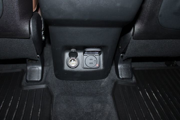 Used 2022 Kia Telluride SX w/ SX Prestige Package image 26