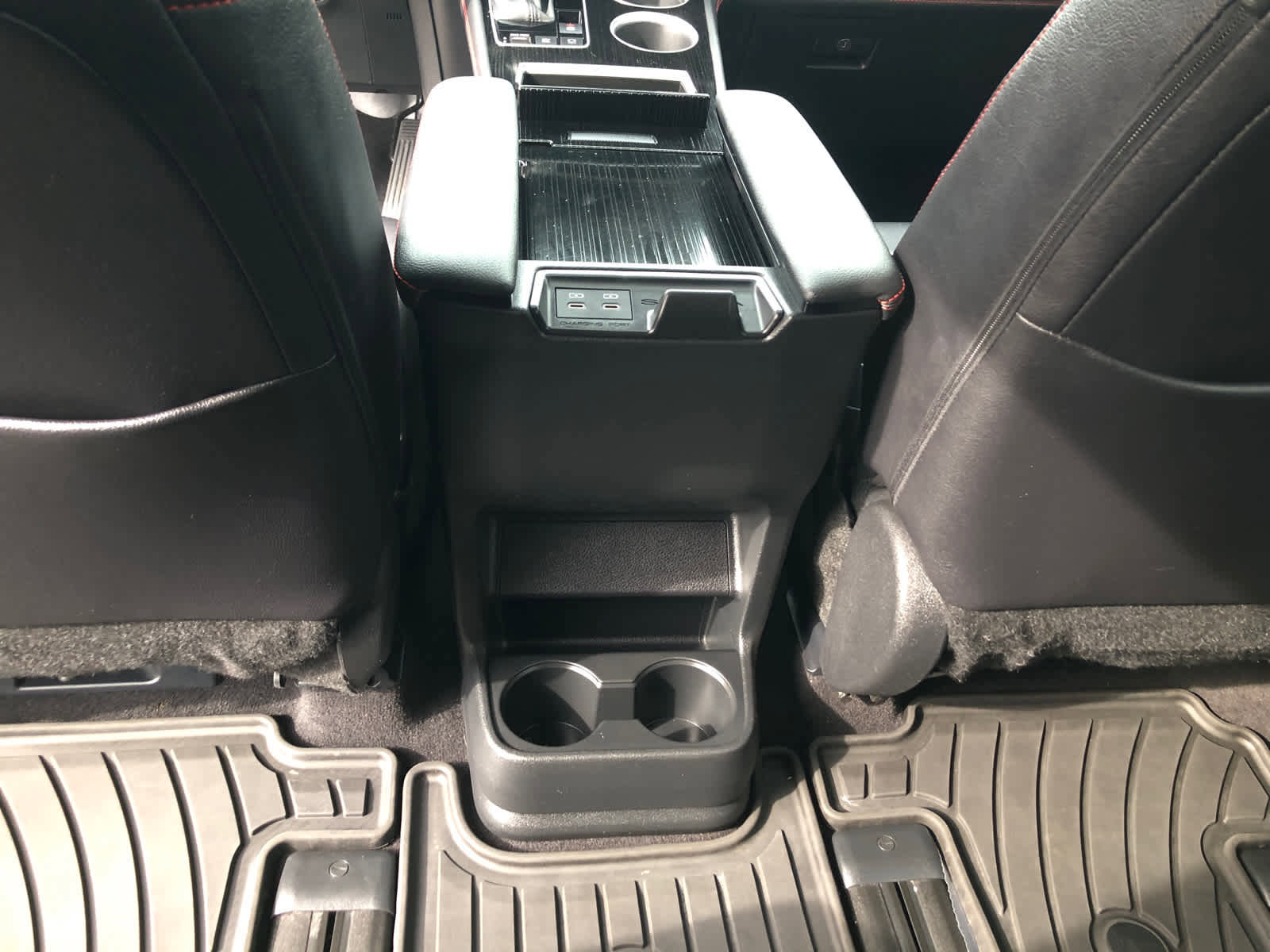 Certified 2025 Toyota Sienna XSE image 26