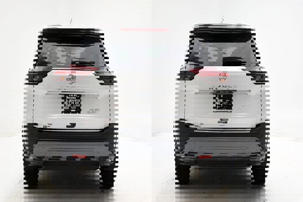 Used 2023 Nissan Rogue SL w/ SL Premium Package image 8