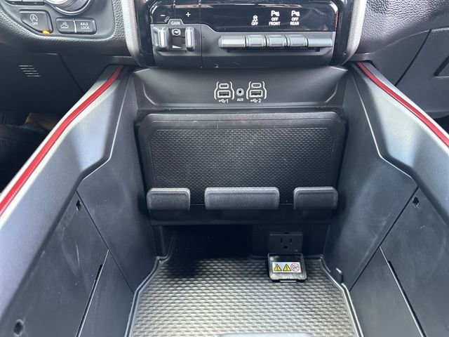 Used 2025 RAM 1500 Rebel image 50