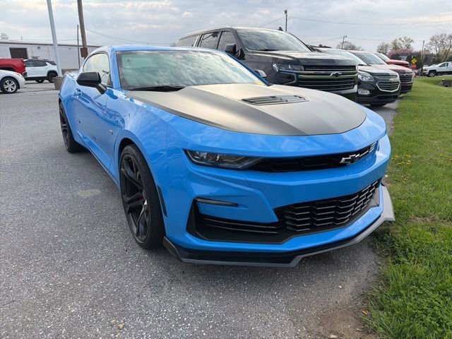 Used 2023 Chevrolet Camaro SS image 1