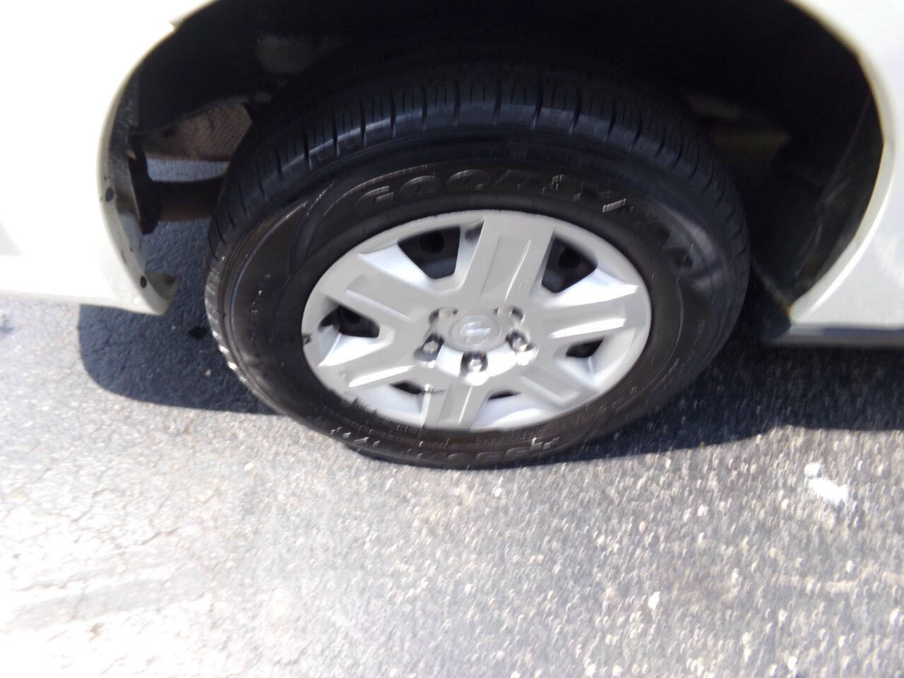 Used 2013 RAM C/V Tradesman FWD image 49