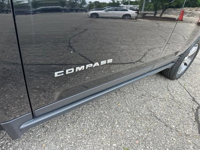Used 2016 Jeep Compass High Altitude AWD/4WD image 11